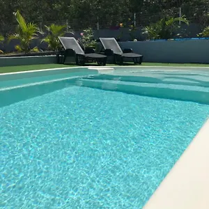 O El Hébergement de vacances Sainte-Anne (Grande-Terre)